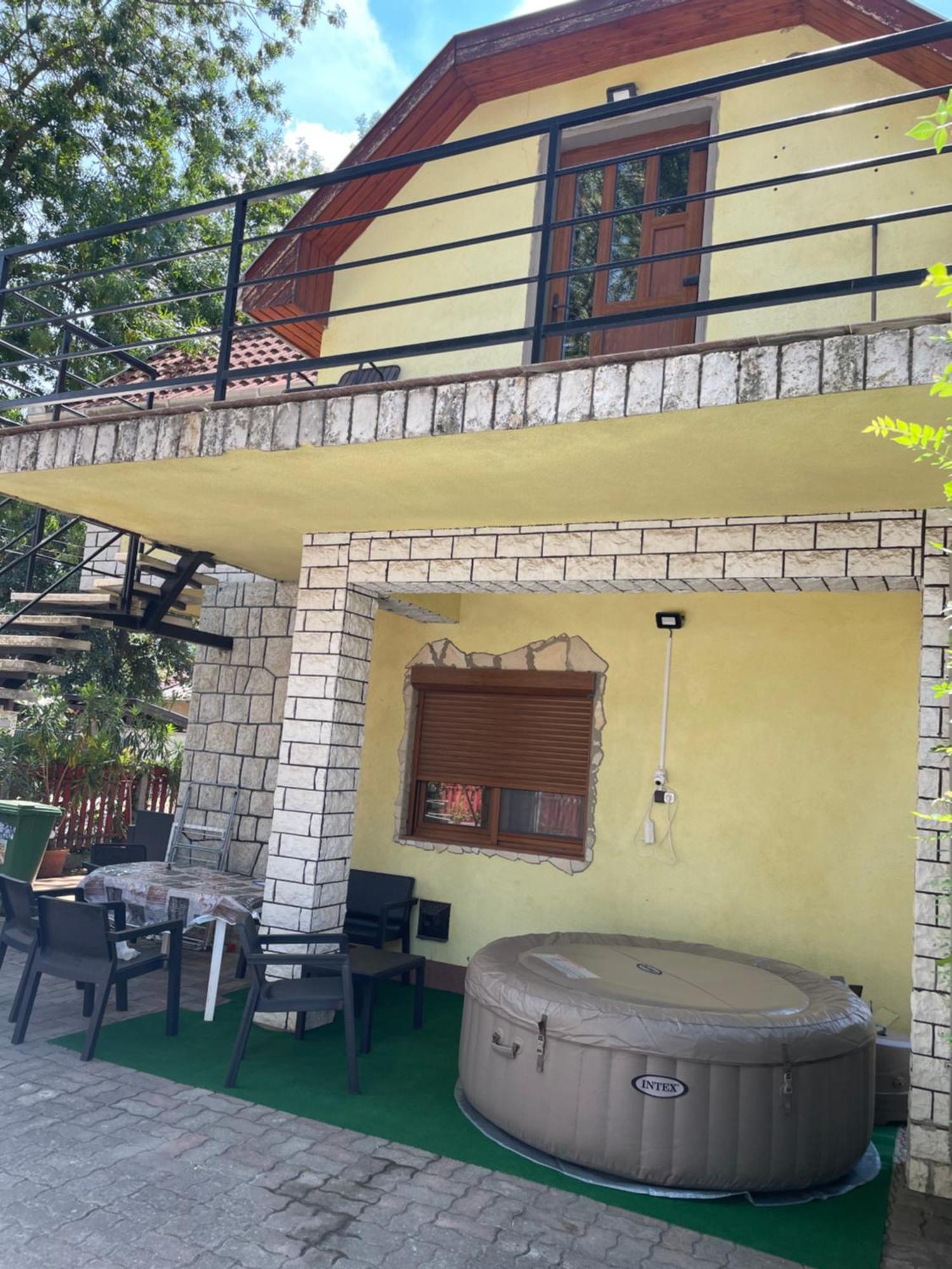 Edu Apartman Hajdúszoboszló Exterior foto