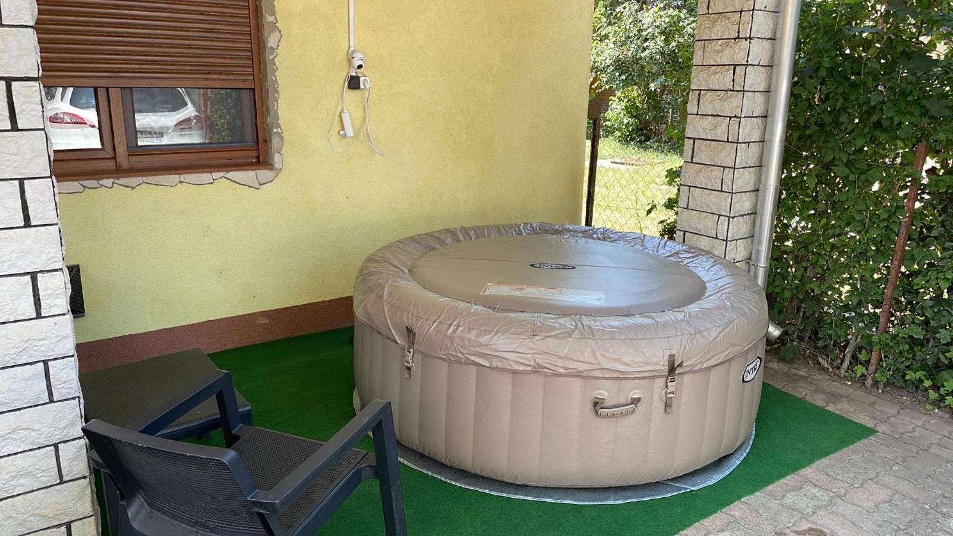 Edu Apartman Hajdúszoboszló Exterior foto